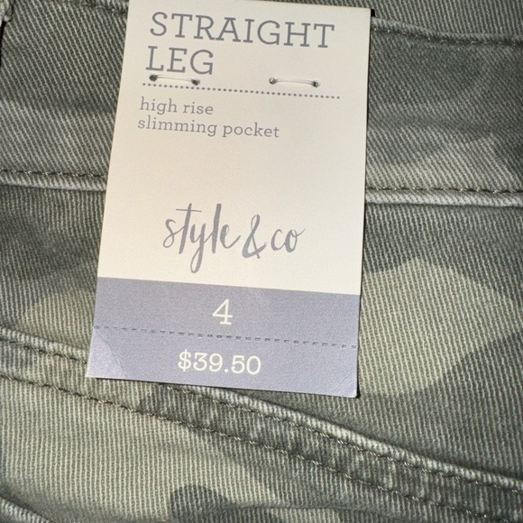 NWT camouflage pants, Style & Co, straight leg. Size 4 - Picture 4 of 7